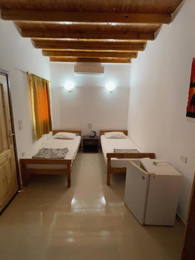 Отель Dolphin Camp Дахаб Экстерьер фото